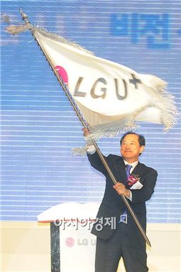 '脫통신 1위' 집념 이상철 부회장의 '野生경영' 