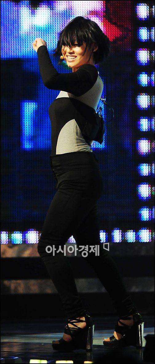 [포토]미쓰에이 민, 머리카락 휘날리며