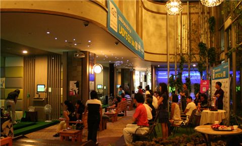 [알뜰바캉스] "더위도 피하고, 장마도 피하고" 스크린골프