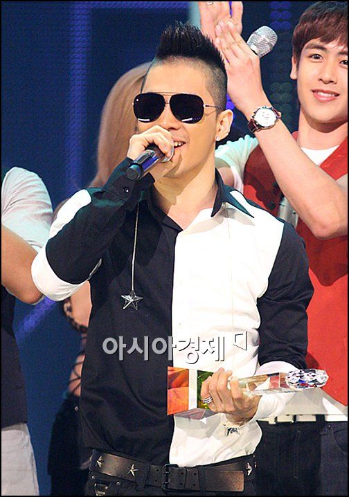 빅뱅 태양, 2주 연속 엠카운트다운 1위 기염