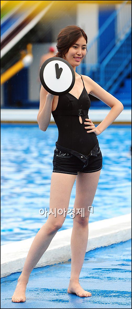 [포토]함께 시간 보내고 싶은 '2010 슈퍼모델 수영복'