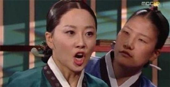 '티벳궁녀' 최나경, 립글로스 모델 '발탁'