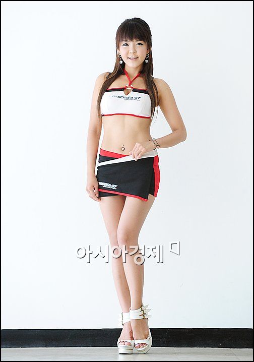 [포토]글래머러스 레이싱걸 황리아