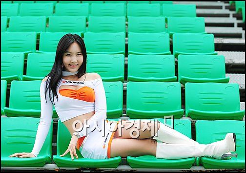 [포토]레이싱걸 조유나, 인어공주 뺨치네