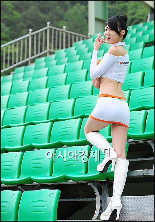 [포토]레이싱걸 이성화, 숨막히는 뒤태