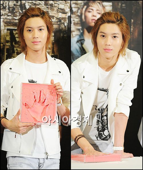 [포토]샤이니 태민 '남자도 스타화보 찍어요'