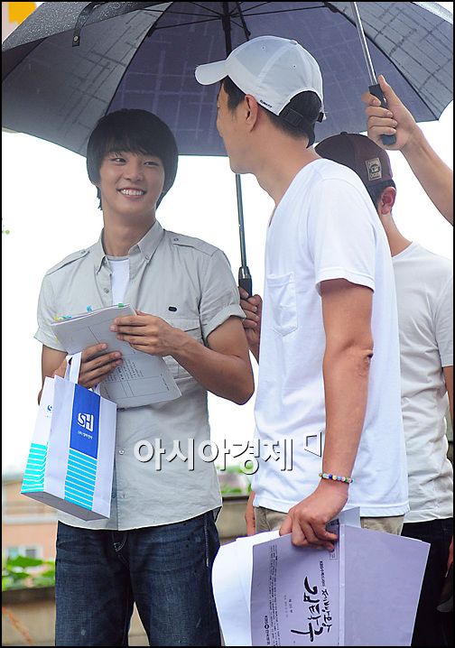 [포토]윤시윤-이정섭 PD '어떻게 찍을까?'