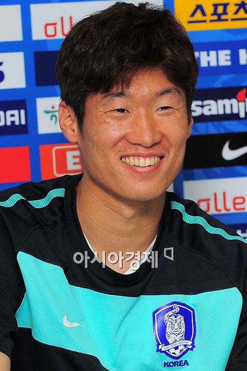 박지성 "대표팀 은퇴는 아시안컵 이후 고려할 것"