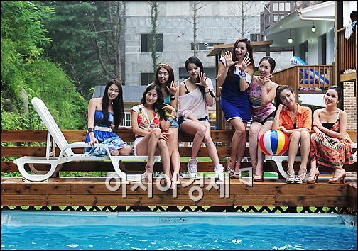 [포토]아홉 레이싱걸과 떠나는 여름 바캉스