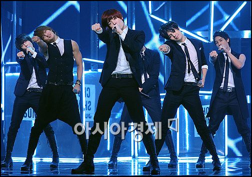 [포토]초신성 '컴백했어요'