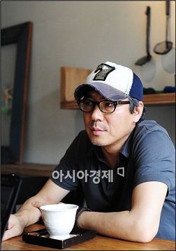 '장화, 홍련' 김지운, 아널드 슈워제네거의 구원투수로 나선다