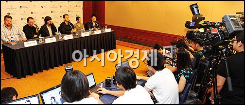 [포토]'아시아판 스파이스걸스'에 쏠린 취재관심