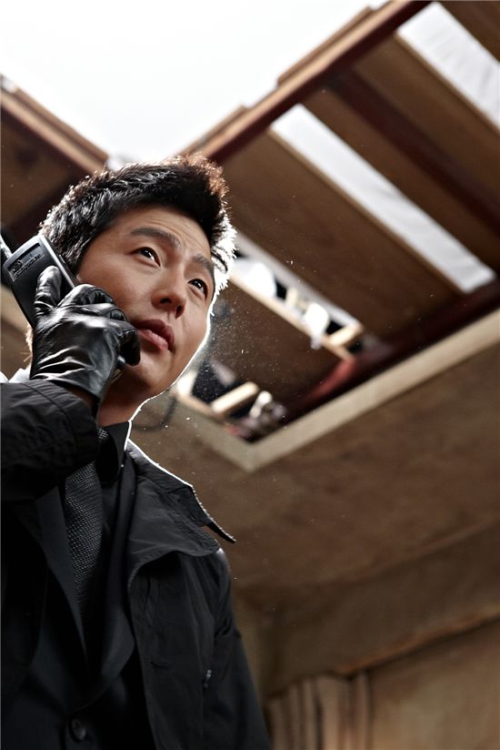 '악역변신'이정진, 영화 '해결사'악마적 본성드러내