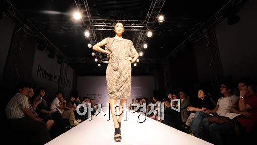 [포토] 첨단 섬유 소재 패션쇼