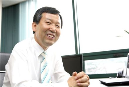 이야기꾼 사장님의 '적자생존 소통철학'