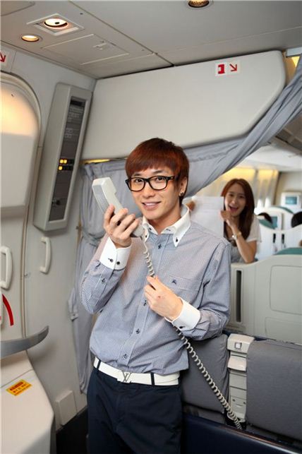 Lee Teuk and Yoona [SM Entertainment]