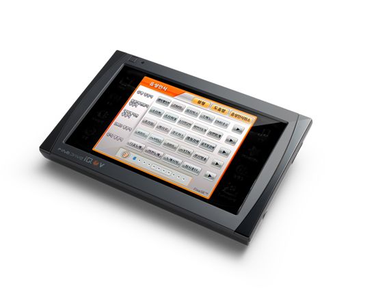 [IT리뷰]음성으로 척척 파인드라이브 'iQ 3Dv'