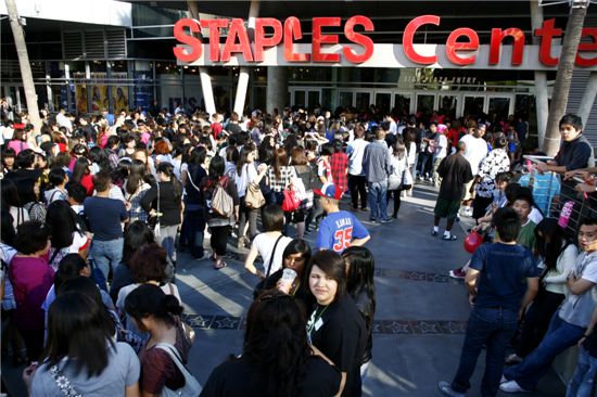 [SM 美 공연]SM 첫 美 공연, 그 곳에 과연 무슨일이?(이모저모) 