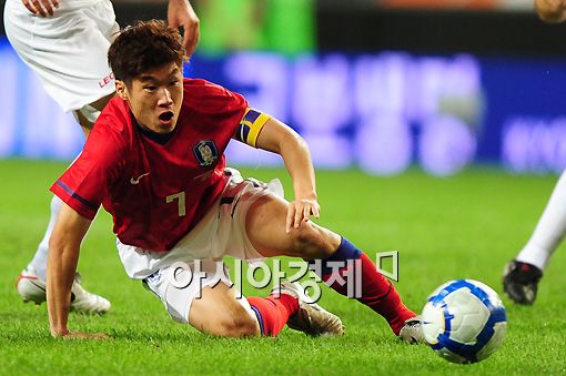 '박지성 75분 활약' 맨유, 레인저스와 0-0 무승부