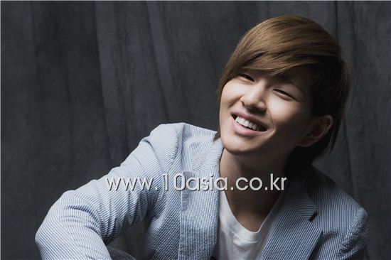 Onew [Chae Ki-won/10Asia]