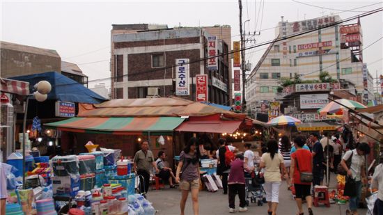 구로구, 전통시장 살리기 나서  