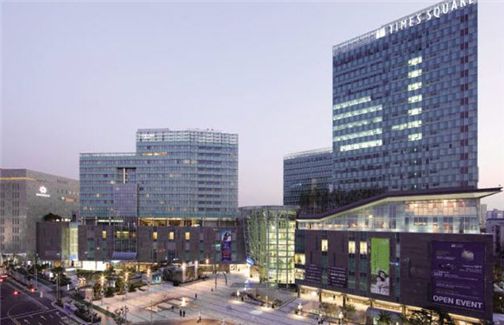 제28회 서울특별시 건축상 대상에 선정된 영등포 ‘타임스퀘어’ / 서울시
