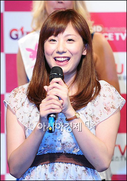 日 AV배우 아사미 유마 "TV-드라마 통해 한국과 교류하겠다"