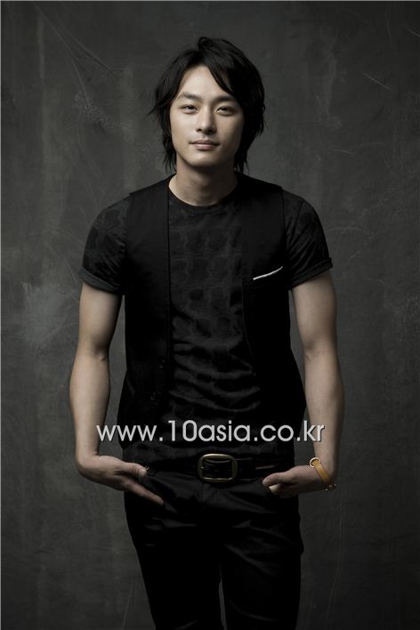 [PHOTO] Actor Jun Tae-su (1)