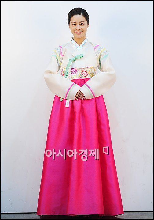 [한복포토]서영희 '한복이 잘 어울리는 여자'