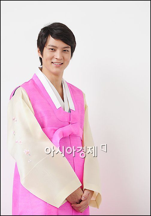 [한복포토]주원, 제빵사 옷 벗고 한복 입었다