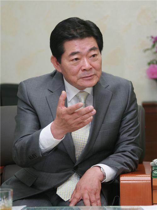 김기동 광진구청장이 새로운 행정의 패러다임을 선보일 것으로 보여 주목된다.