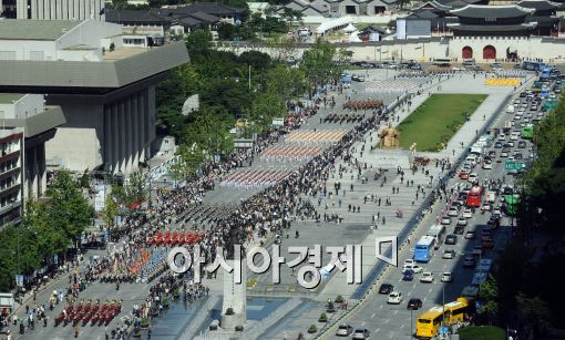 [포토]도심속 퍼레이드!