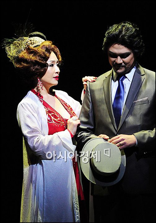 [포토]박해미-황민 부부 '뮤지컬에서 만났어요'