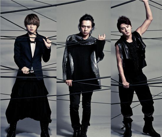 From left, JYJ members Hero Jaejoong, Micky Yoochun and Xiah Junsu [Prain Inc.]