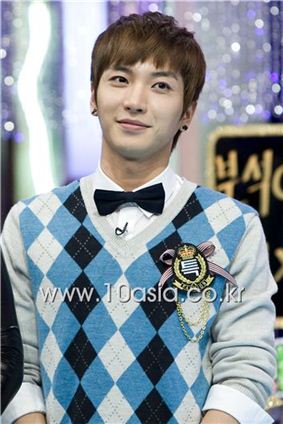 Lee Teuk [Lee Jin-hyuk/10Asia]