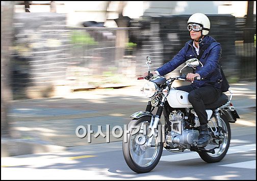 [포토]정석원 '라이더의 피가 흐른다'