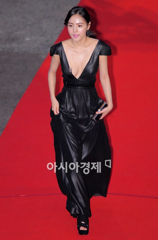 [포토]민효린, '가슴노출' 아찔