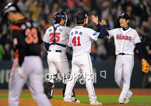 [현장포토]두산 용덕한 '저 오늘 용됐어요!'