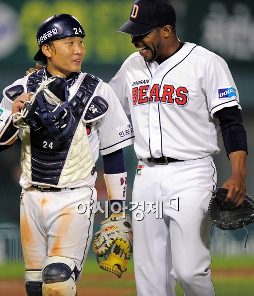[현장포토]두산 용덕한 '저 오늘 용됐어요!'