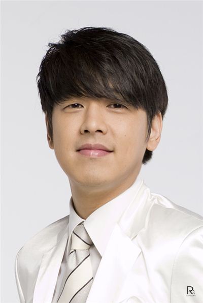 Ryu Si-won [R's Company]