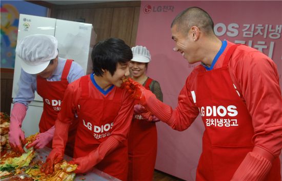 차두리·여민지가 김장한 김치맛 좀 보세요