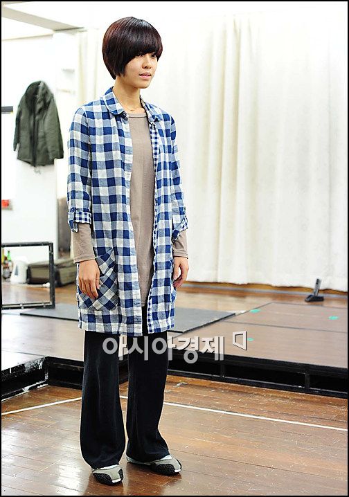 [포토]이윤지 '연극 프루프, 기대되시죠?'
