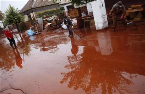 독성물질 슬러지, 헝가리 다뉴브강 지류 유입
