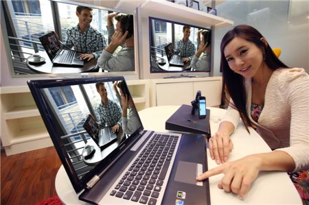 삼성전자, 홈 엔터테인먼트 위한 노트북 RF시리즈 출시 