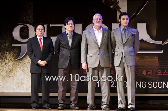 Jooick Lee, Sngmoo Lee, Barrie Osborne, Jang Dong-gun [Chae Ki-won/10Asia]
