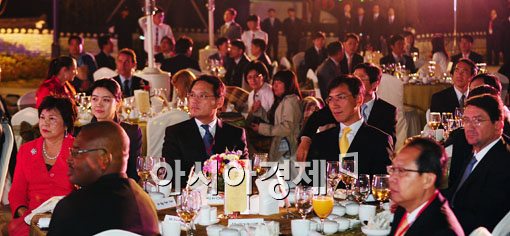 [포토] 한국의 밤 즐기는 T20 관광 장관들