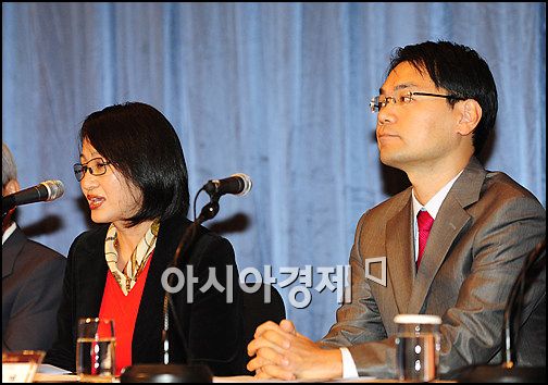 [포토]이상춘-김호연 '우리가 대종상 심사하는 일반인'