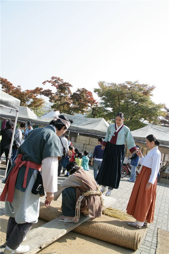 새우젓 축제 널판 뛰기 