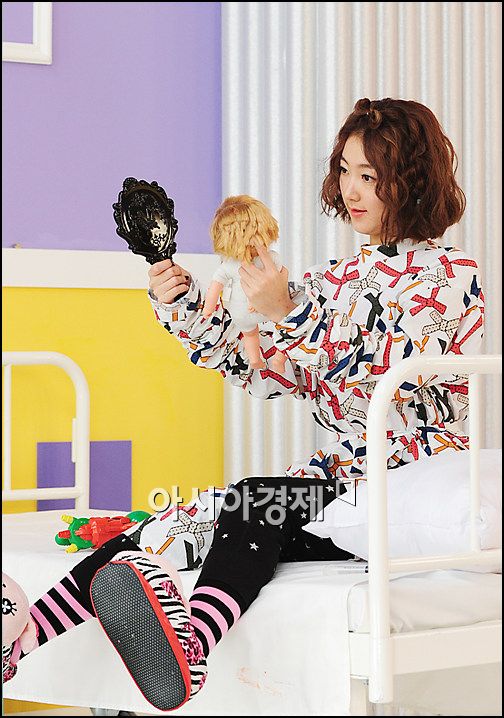 [포토]남녀공학 미소수미 '인형을 딸자식처럼'