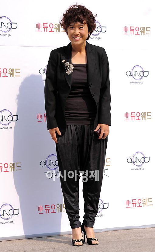 [포토]송은이 "결혼식 사회 맡았어요"